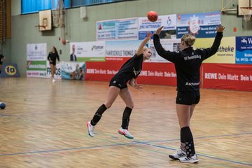Bild 199 - wBJ SV Henstedt Ulzburg - HSG Holstein Kiel/Kronshagen : Ergebnis: 30:28